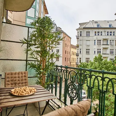 Appartement M52 - Hostaid Budapest